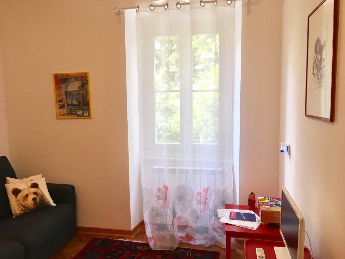 Casa Del Cucciolo Con Parcheggio Privato Apartment Trieste Luaran gambar