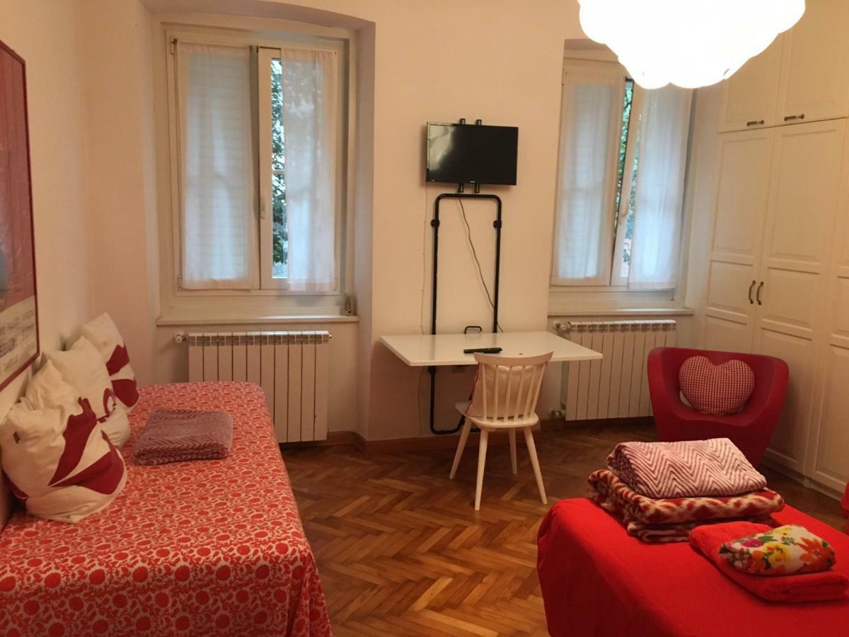 Casa Del Cucciolo Con Parcheggio Privato Apartment Trieste Luaran gambar